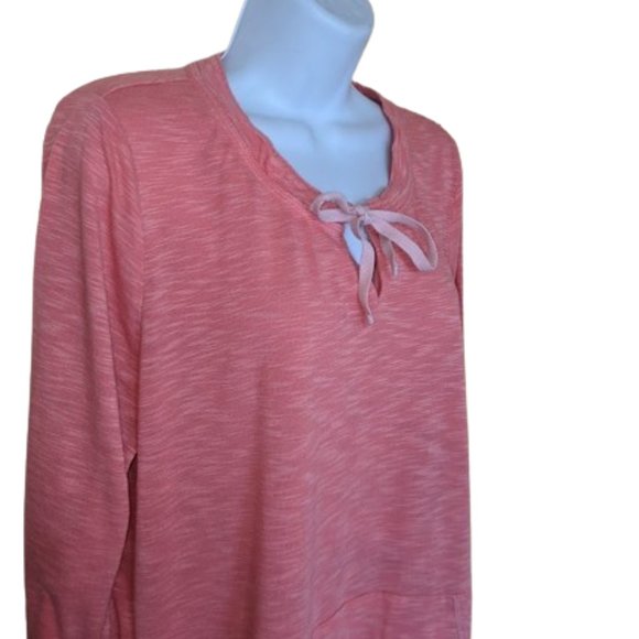 --- Long Sleeve Peach Top Size 1X (Flaw) - Picture 2 of 7